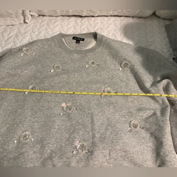 J. Crew Heritage fleece crewneck sweatshirt with sequin flower - Picture 8 of 9